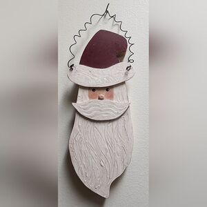 Vintage Wooden Santa Wall Hanging This piece has really neat wood carving